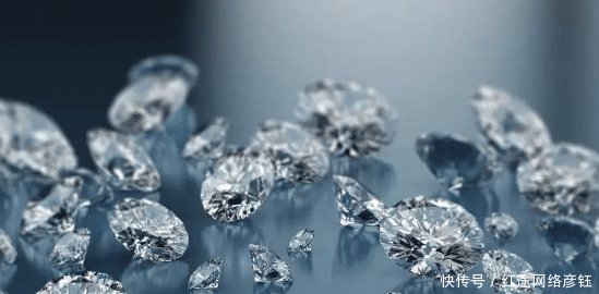 非洲人想不通 他们的钻石个大又便宜, 为啥中国游客不愿意买