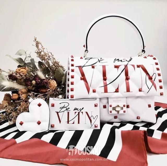 时髦办｜我早就瞄准杨幂的字母手袋了