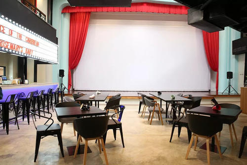 到曼谷的百年老戏院住一晚