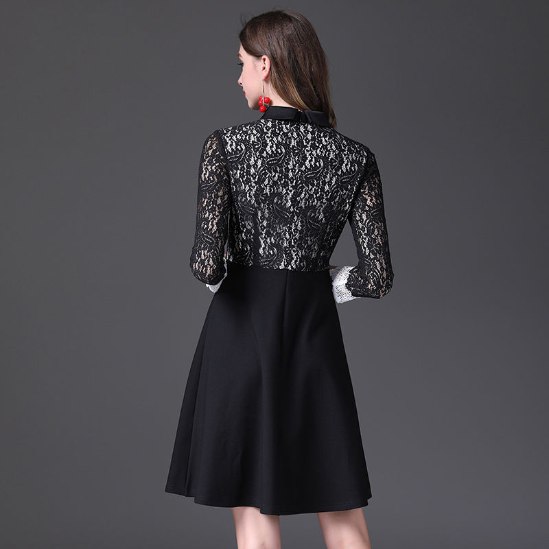 太美了，136斤老婆真会穿搭，连衣裙+风衣显瘦显气质，美极了