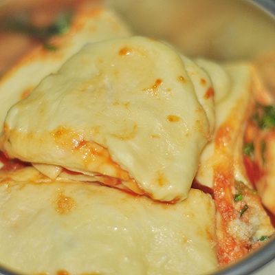  『烤箱』马苏里拉奶酪涡形面包