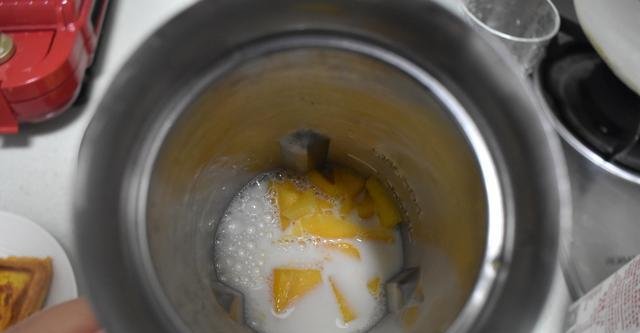  做法■这份早餐不用早起，做法简单又美味，其中一个比牛奶好喝又营养