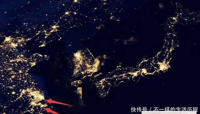 从卫星上看中日韩的夜景, 才知道三国间的差距有多大, 网友： 朝