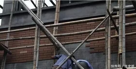  自建房@晒晒我150万农村自建房, 客厅都花12万, 是不是有点奢侈