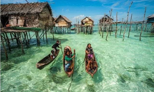 “最后一支海洋游牧民族”在水底来去自如，却“晕陆地”