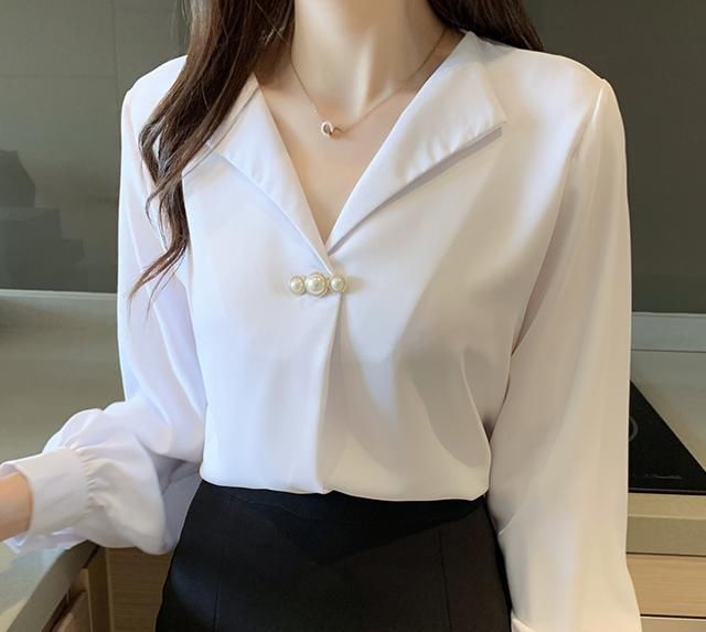  「衬衫」今年春夏好穿的时髦组合 衬衫大裤子百搭不挑人