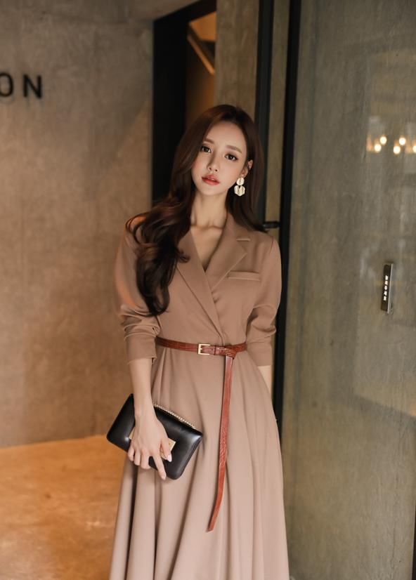  [精致]精致复古的连衣裙，端庄大气的效果，任何场合都能够艳压群芳