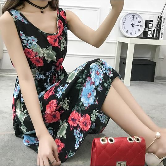 怪不得男朋友都去海滩，现在都敢这么穿，真受不了看一眼又一眼