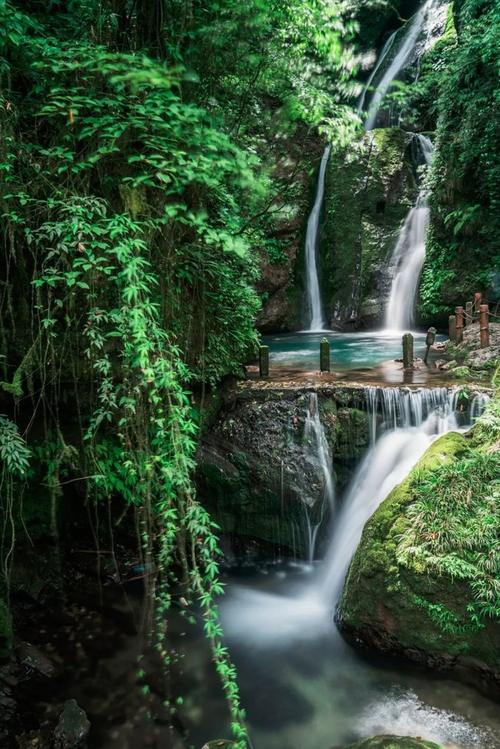 四川这个城市被誉为烟火人间三千年,平原沃野千里,自古富足丰饶