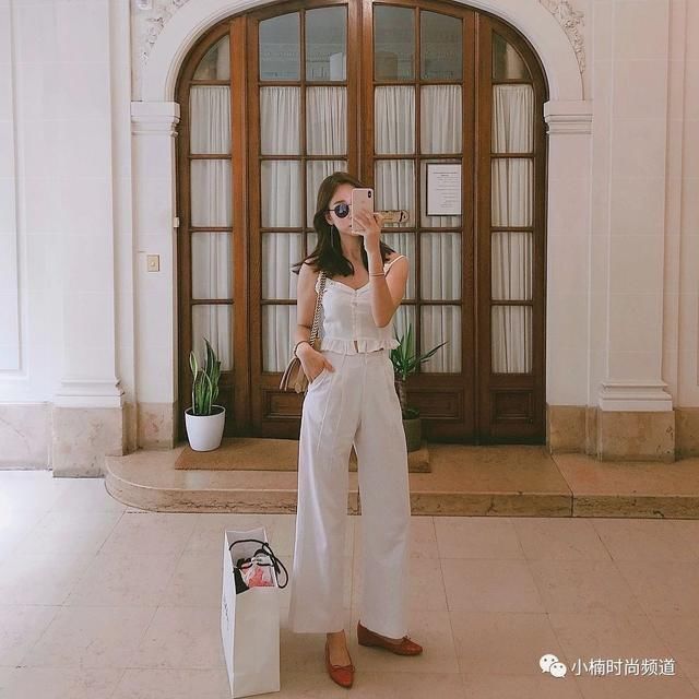 简单穿也能很好看!必学的夏日女生清爽白色系经典风格穿搭