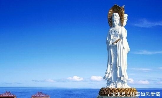  「观音像」这尊观音像比自由女神像还要高15米，中国的超级大佛