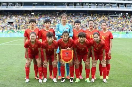 中国女足3-1泰国,女足频繁捷报,男足情何以堪呀