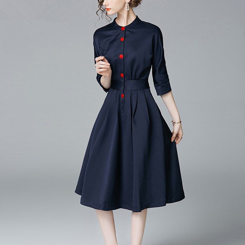 9月换的裙子,显嫩年轻,整条街看着都没我美,早该买多几条的