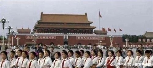 1973年，法国摄影师镜头下的中国老照片第三张的少女很清纯