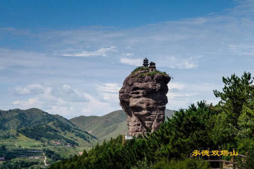 中国最险的三座寺庙：修筑水平广受赞誉！有一座至今无人登临！