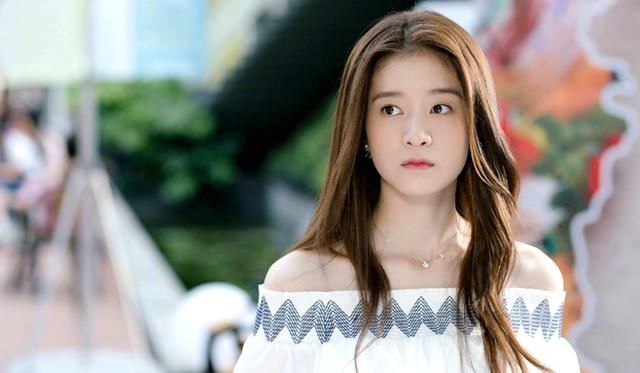 秦俊杰与女艺人亲密照曝光，官方回应恶意抹黑，不存在亲密关系