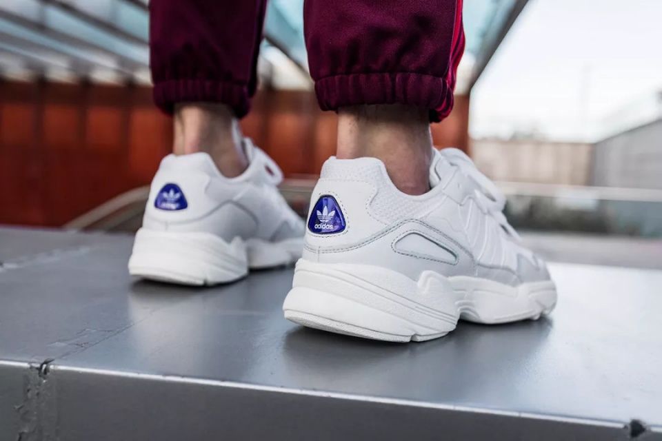 超多明星都在穿!原来今年下一双会火的鞋是它!