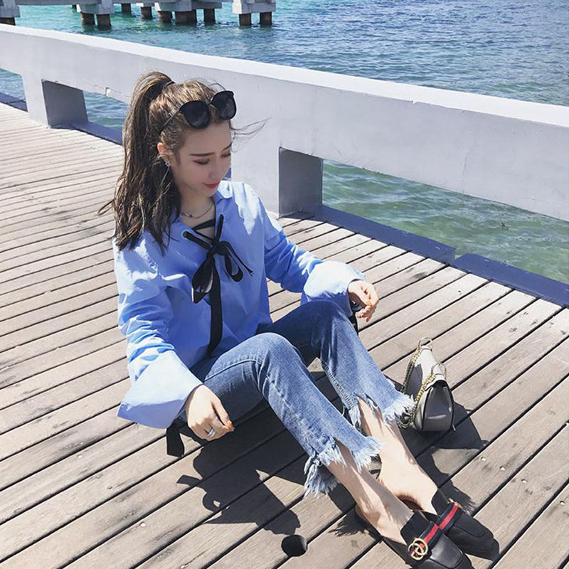 中秋回家!牛仔裤+打底衫，年轻洋气显腿长，美得让人惊艳