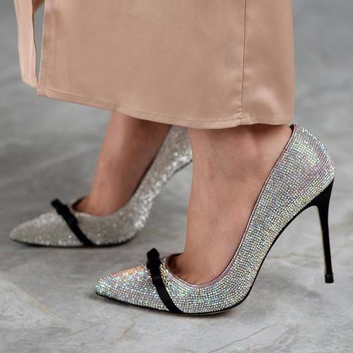 最美T台高跟鞋，时尚气息蔓延，心随风动，高端气度