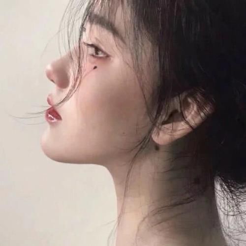  『女生』素颜更好看的女生一般都有这几个特征，有两个都算，看你是吗