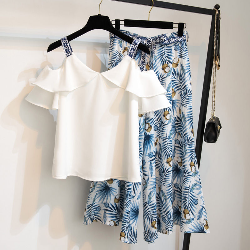 姐姐去巴黎旅游，回来穿的欧风套装太时尚，举手投足尽显女神范