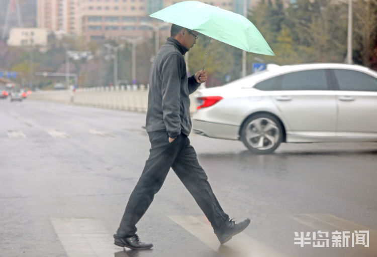  内陆地区@刚刚，青岛下雪了！明后两天还有雨，局部地区有霜冻