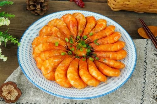  『比油』大虾用上这做法，比油焖大虾还香，鲜香酸甜，孩子爱吃不挑食了
