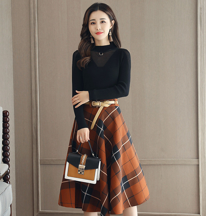 立秋了说冷就冷，聪明女人不买裙子，穿这秋季套装，洋气显嫩