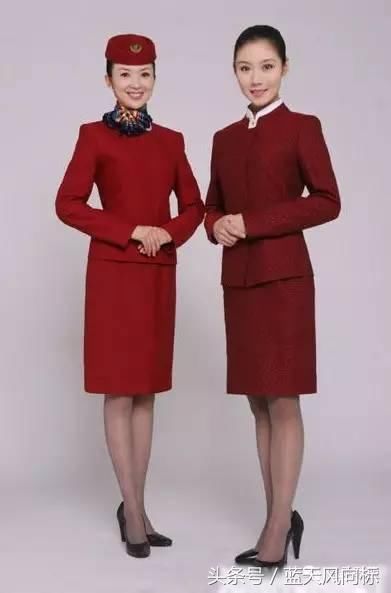 有一天，你看到了这样的空姐制服，你会？