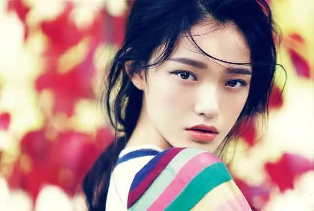 林允小号爆料某节目组让自己背锅，网友都劝她删博!