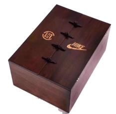 【绸缎】绸缎又俗又难穿?现在开始修改你的偏见了!