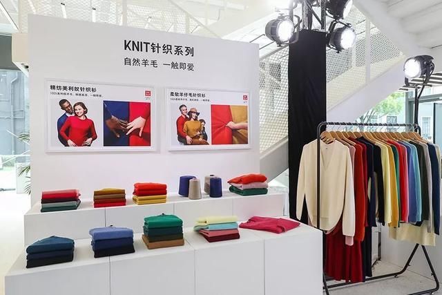 别再说优衣库是一家“技术公司”了，它的野心要更大一些