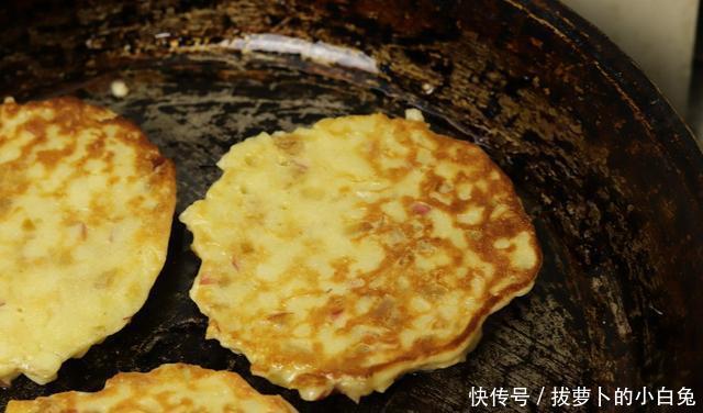 『里加』苹果里加2鸡蛋,教你做香甜软糯早餐饼,做法简单,营养又好吃