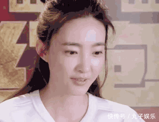 赵丽颖终于忍不住9字回应怀孕传闻！网友：虽未怀孕但恋情……