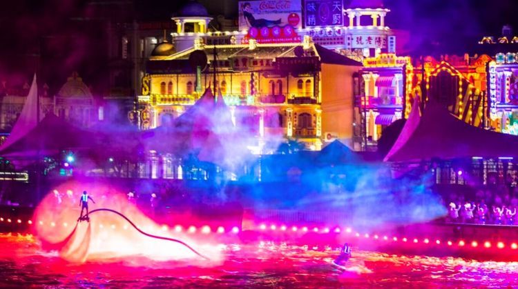 横店游玩指南之穿越到民国：逛广州街，吃在“老香港”！