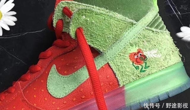  联名：草莓联名Nike Dunk SB High有实物新图了！