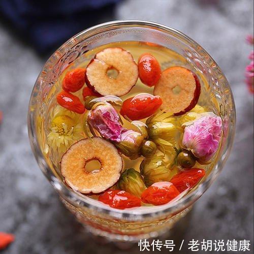 「无关」为何有的女人身上总散发香味?与化妆品无关,多半因为爱吃这几物