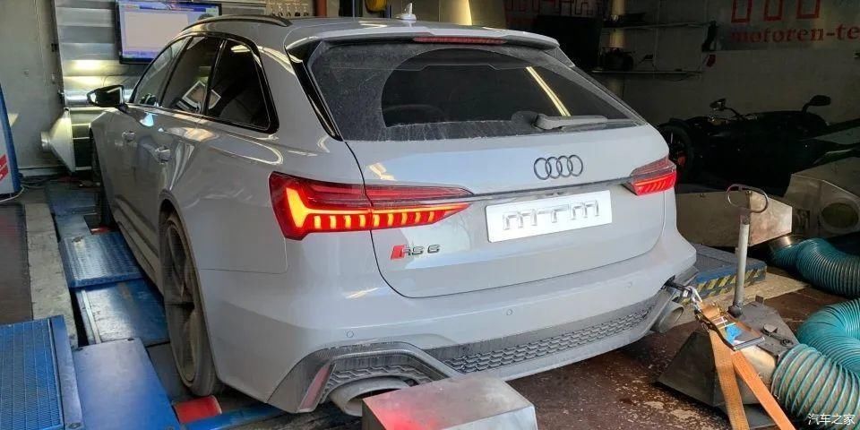  『炼成』“地表最强买菜车”是怎么炼成的奥迪RS6历代车型盘点