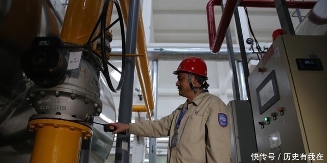  客服人员|一年“休”八个月？在供暖公司上班到底是“肥差”还是