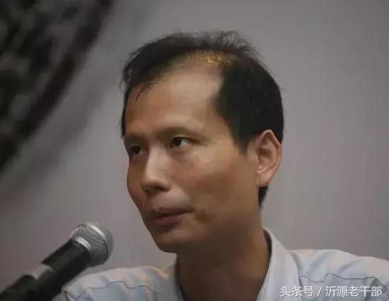 问题疫苗，方舟子曾给出这样的解释，崔永元直接送他6个字