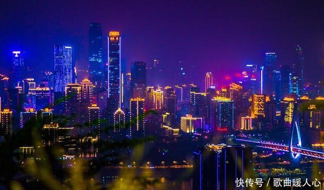 2019中国十佳不夜城排行榜，西安顺利上榜，居然没有上海