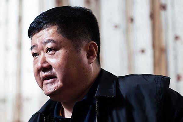 40 亿餐饮首富的大败局