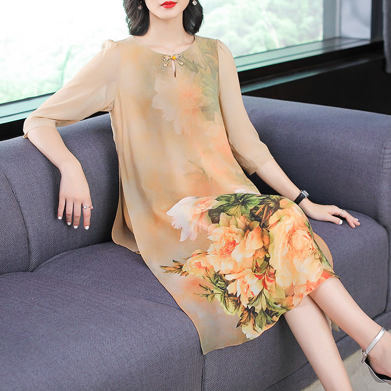 迷人包臀裙，性感又妩媚，让你的男神对你一见钟情