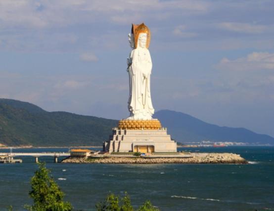 为什么飞机经过南海观音像,都会绕飞一圈?原来还有背后用意!