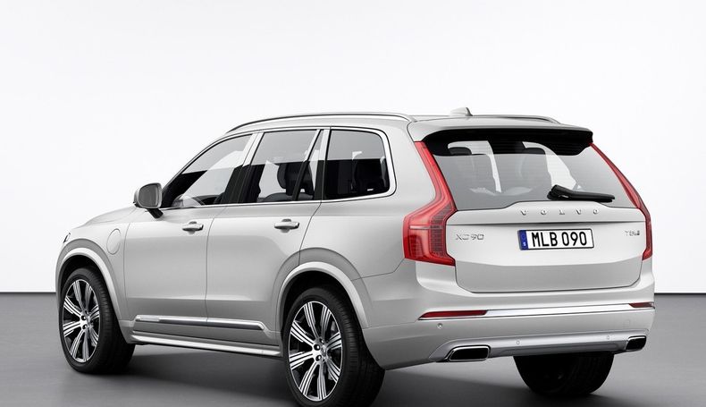  「保时捷卡宴」沃尔沃XC90价格到冰点，比宝马X5便宜25万，为啥就是卖不过