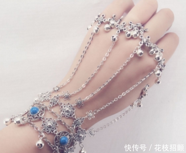 # 心理测试#测测你什么时候最招桃花，心理测试：挑一款手链