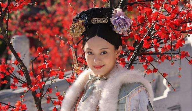  躲过■甄嬛传：甄嬛天生怕猫，为何躲过了太后殿选时的猫扑考验？