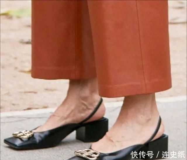 方头■潮流范 | 不方不时髦!“铲刀”似的新款方头鞋谁穿谁高级