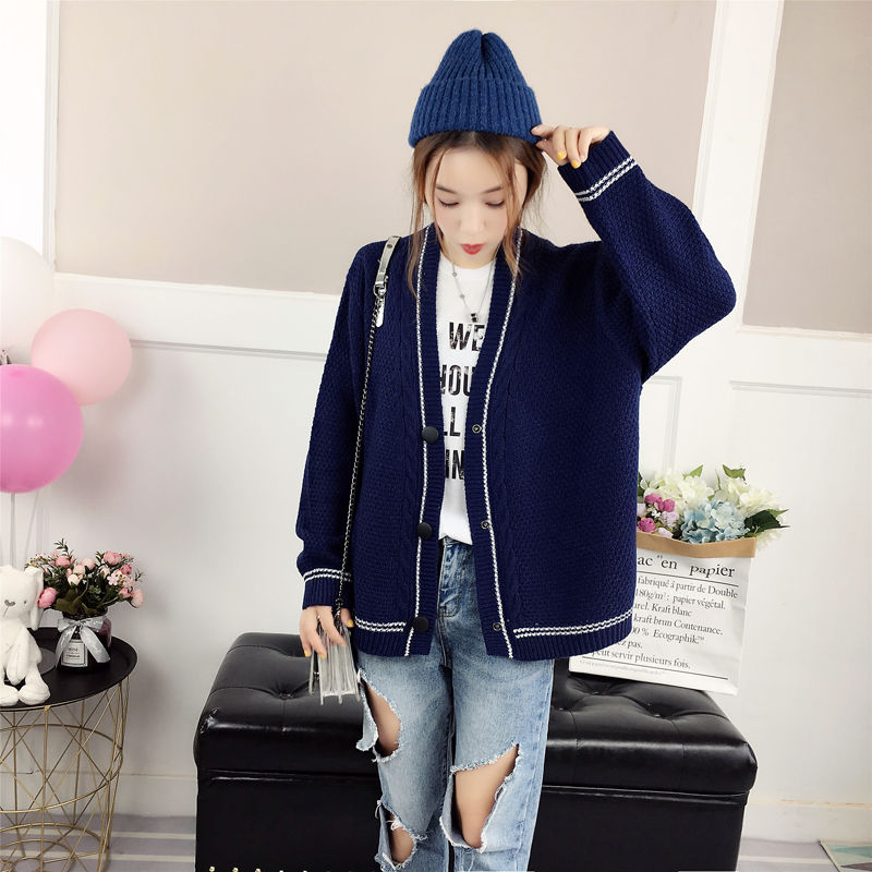 小姐姐你听我说:9月穿这初秋针织香风外套，穿出不一样的美