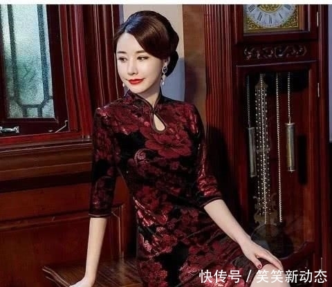#金丝绒#富贵花金丝绒旗袍,最是能穿出女人的雍容华贵!